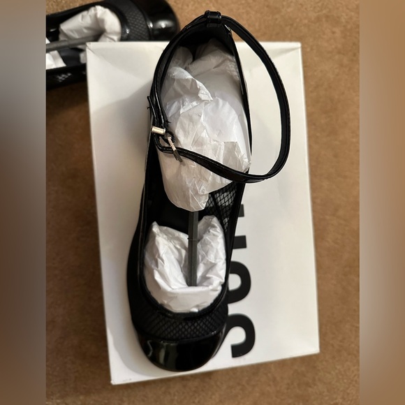 Schutz Dorothy black 2.5” Mesh Pumps Sz 7 - Picture 6 of 9